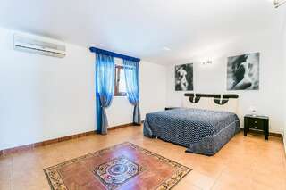 Апартаменты DiMax Penthouse Impera Будва Улучшенные апартаменты с сауной-31